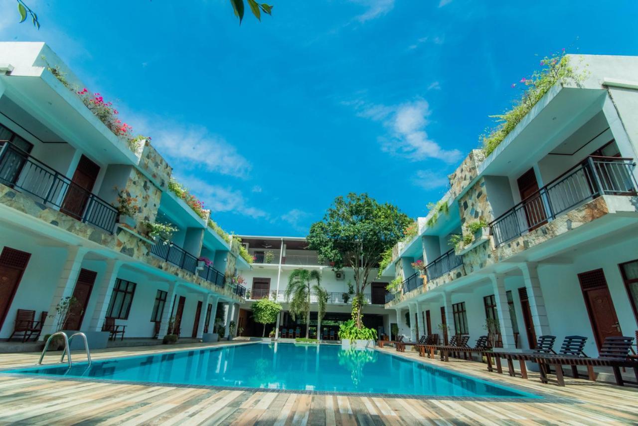 Royal Reach Udawalawe Hotel Ngoại thất bức ảnh