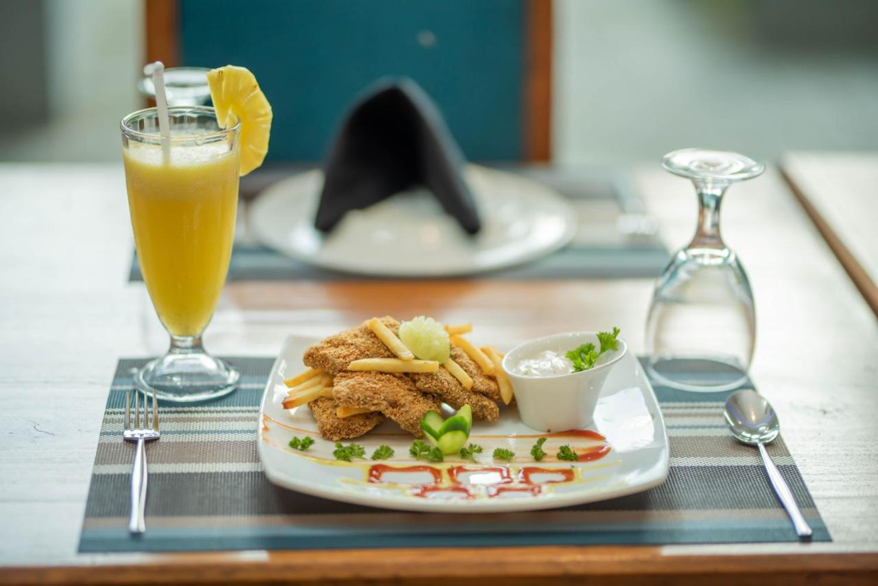 Royal Reach Udawalawe Hotel Ngoại thất bức ảnh