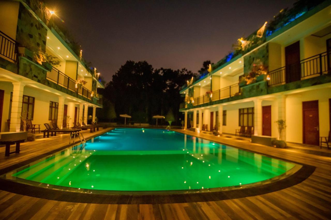 Royal Reach Udawalawe Hotel Ngoại thất bức ảnh