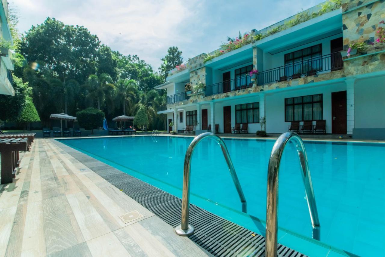 Royal Reach Udawalawe Hotel Ngoại thất bức ảnh