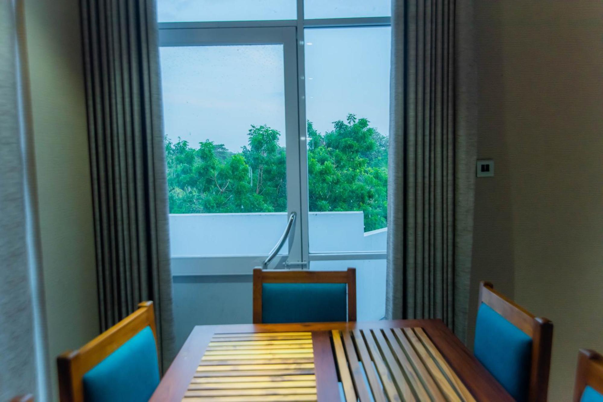 Royal Reach Udawalawe Hotel Phòng bức ảnh